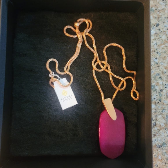 Kendra Scott Jewelry - Brand new Inez